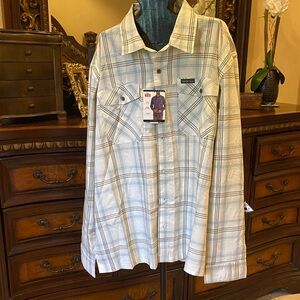 Wrangler Cream and Gray Plaid Shirt